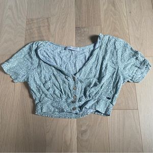 pull&bear mint crop top, size S